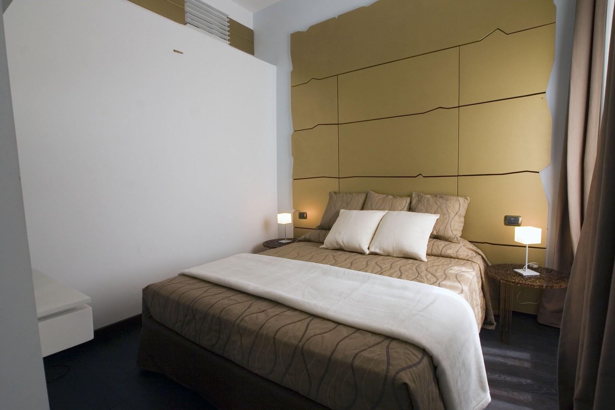 Ht Romeo Al Babuino Hotel Exterior photo